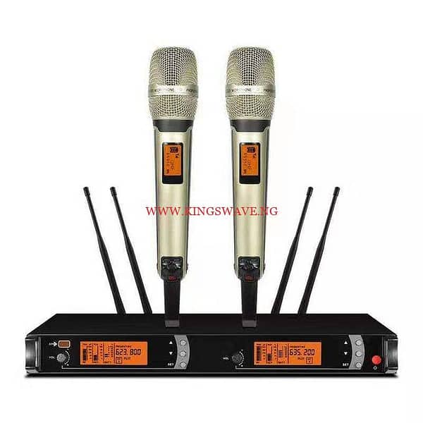 SKM9000 UHF Wireless Vocal Microphone Set